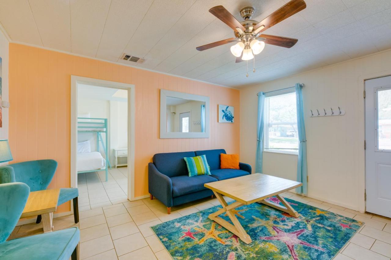 Beautiful Rockport Townhome - Walk To Aransas Bay! Exterior foto